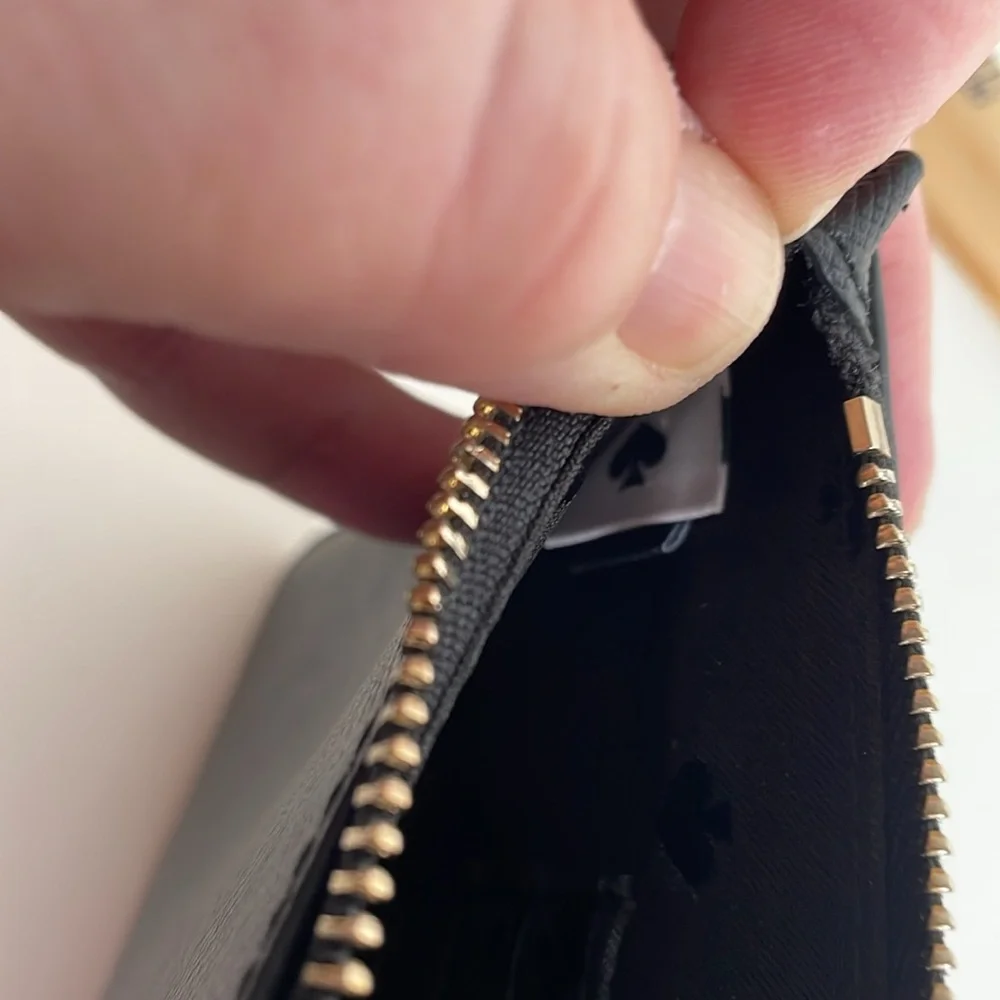 Kate Spade Staci L zip medium clutch wristlet in black saffiano leather - Picture 5 of 6